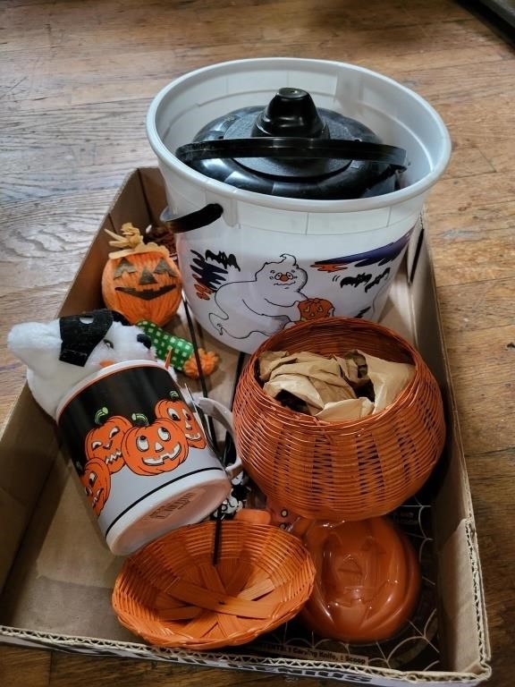 McDonald’s Boo Bucket & Halloween Items