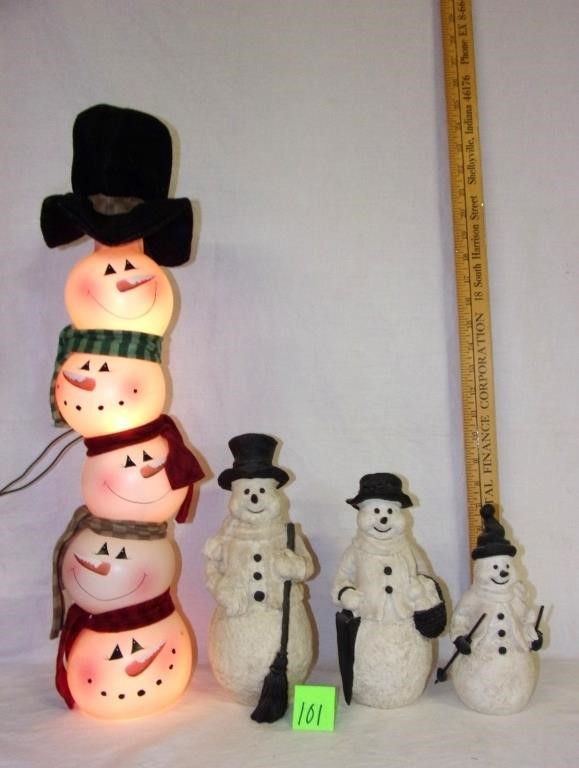 lighted snowman-3 snowman figurines