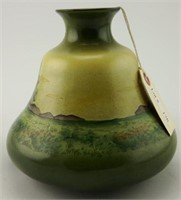 Antique Hanesware Cloverdale bell font vase