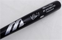 Ichiro Suzuki Autographed Mizuno Game Model Bat