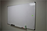 6' x 4' Dry Erase Board