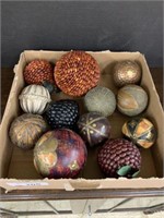 SELECTION OF DECORATIVE WOOD, METAL AND SEED