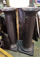 2 BOAT SEAT PEDESTALS