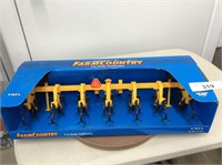 Ertl Farm Country Cultivator, 1/16 scale