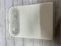 Pampered chef cutting board