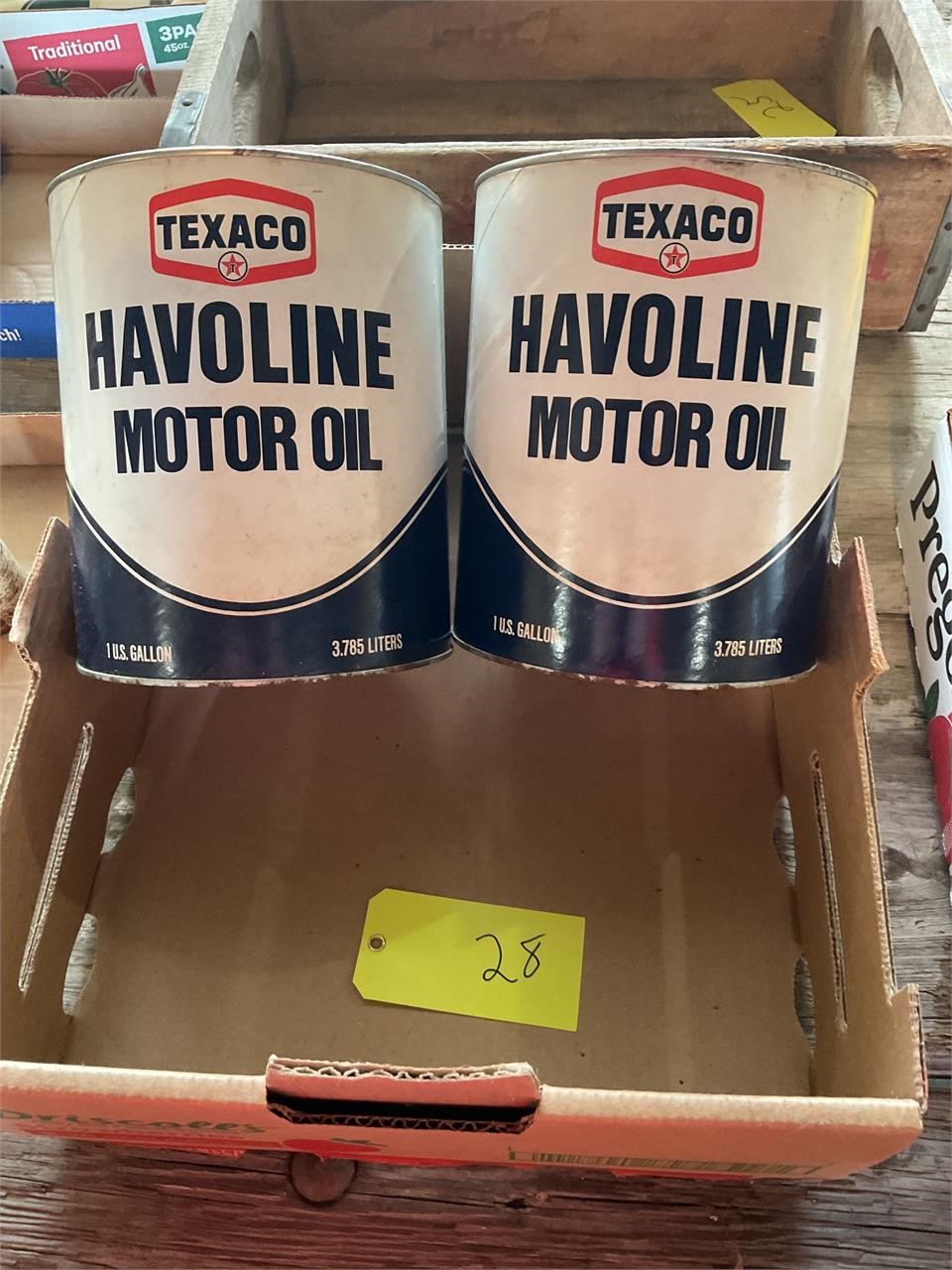 Vintage Texaco Havoline 20W 20W oil cans full