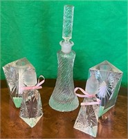 Q - DECANTER, CANDLE HOLDERS & PERFUME BOTTLES