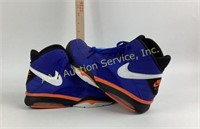 Nike Air Basketball Shoes in good condition Blue