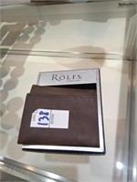 Tri-fold.leather wallet.