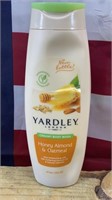 Yardley London Honey Almond & Oatmeal Body Wash