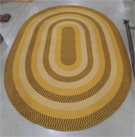 (AF) Large Oval Stripe Design Rug measures