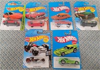11 - LOT OF 6 COLLECTIBLE HOT WHEELS (W5)