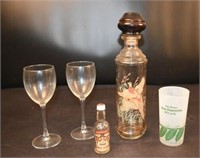 Wildlife Decanter,2 Wine Glasses & Vodka Bottle