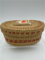 VINTAGE TIGHTLY WOVEN SMALL BASKET WITH LID