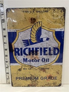Metal sign- Richfield motor oil