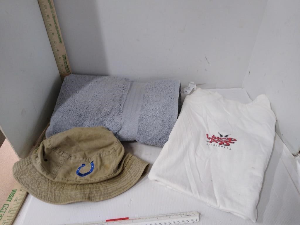 Towel Colts Hat Whoop Ass Sportswear XL T Shirt