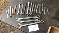 20. Miscellaneous combo wrenches, ranging from a