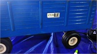 The big blue box wagon