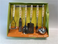 Vintage 7 Piece Kitchen Tool Set In Original Box