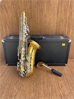 Vito Saxophone w/Case