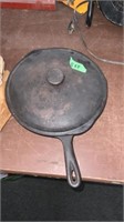 No 8 Cast iron skillet