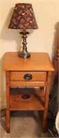 Spain hour Bed Side Table w/ Lamp