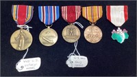 WWII Medal lot 4 US medals and 1 Japanese medal