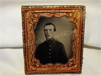 Antique Civil War Soldier Tintype Photo( half