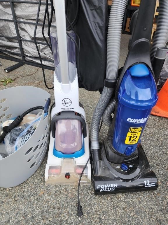 2 vacuums.   Hover and Eueka. Pick up only.