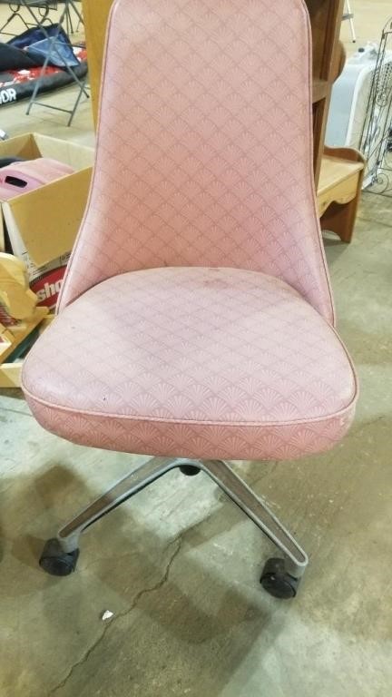 Vintage Rolling Chair (Upholstered)