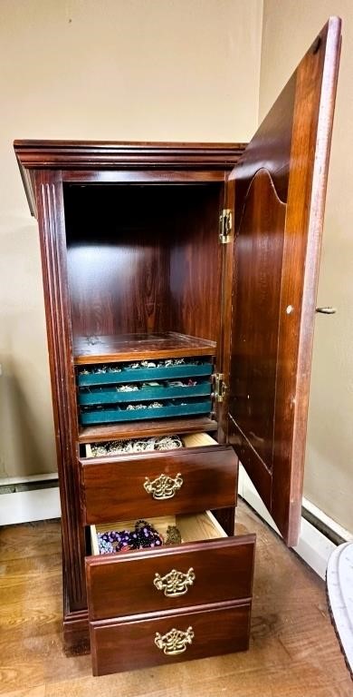 Wooden Jewelry Chest w/ Jewelry