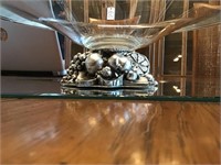 ROUND GLASS FOOTED SERVER