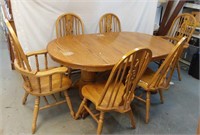 OAK TABLE W/LEAF 6 CHAIRS