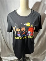 Peanuts Halloween graphic t shirt sz S