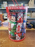 Set of 10 Festive Christmas Party Poppers