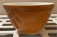 Brown Pyrex 1 1/2 Pint Bowl