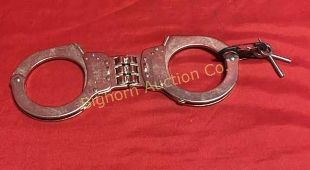 Smith & Wesson 1-1 Large Handcuffs w/ 2 Keys