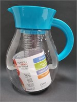 New 1 gallon plastic infuser pitcher