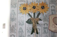 SUNFLOWER WOODEN DECOR