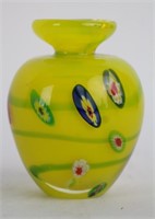 ART GLASS VASE