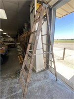 8 ft Wood Step Ladder