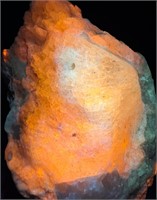 785 GM Fluorescent Marialite With Hackmanite