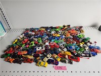 Huge Lot of Hotwheels