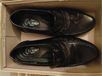 Mens Black Leather Loafers Sz 9.5 Wide