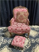 Ornate regal accent arm chair and matching ottoman