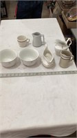 Gracy boat, creamer dishes