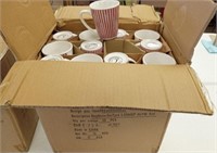 48 - DesignPac Christmas Coffee Mugs