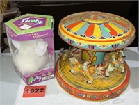 Furby, Vintage Toy Carousel, Damage