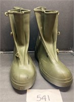 U.S Green Military Rubber Boots Size 11