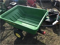 JOHN DEERE PLASTIC GARDEN CART